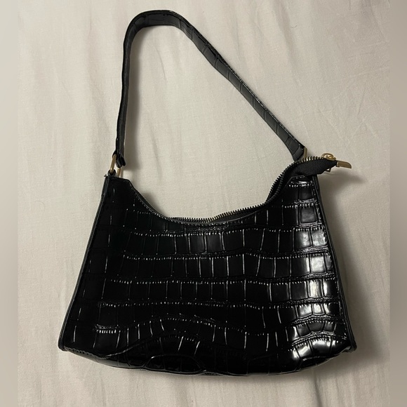 Handbags - Croc side purse